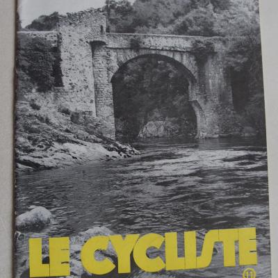 LE CYCLISTE 1955 - N°11