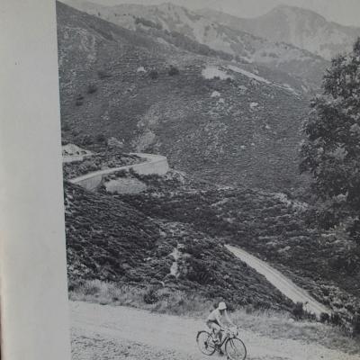 Cyclotourisme 1975 - 04 - N°225 Avril 1975