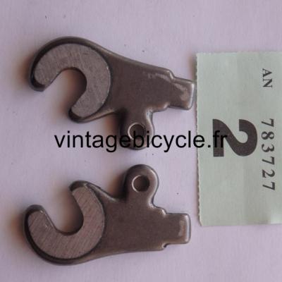FORGED STEEL FRONT FORK DROPOUTS WITH EYE (pair)