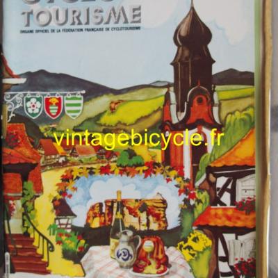Cyclotourisme 1982 - 11 - N°300 novembre 1982